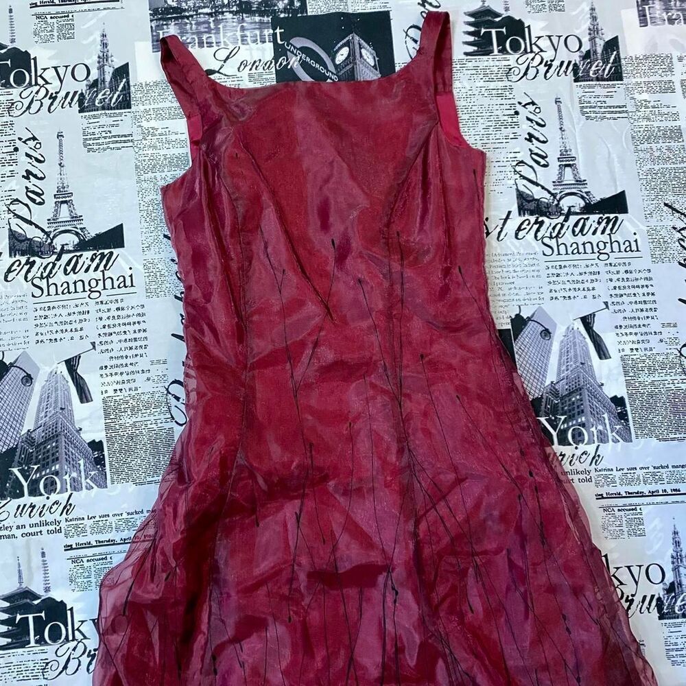 Dave & Johnny red floral black embroidery 70s vintage formal prom dress ballgown